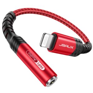 Röd JSAUX-adapter med Lightning-kontakt och 3,5 mm hörlursuttag.