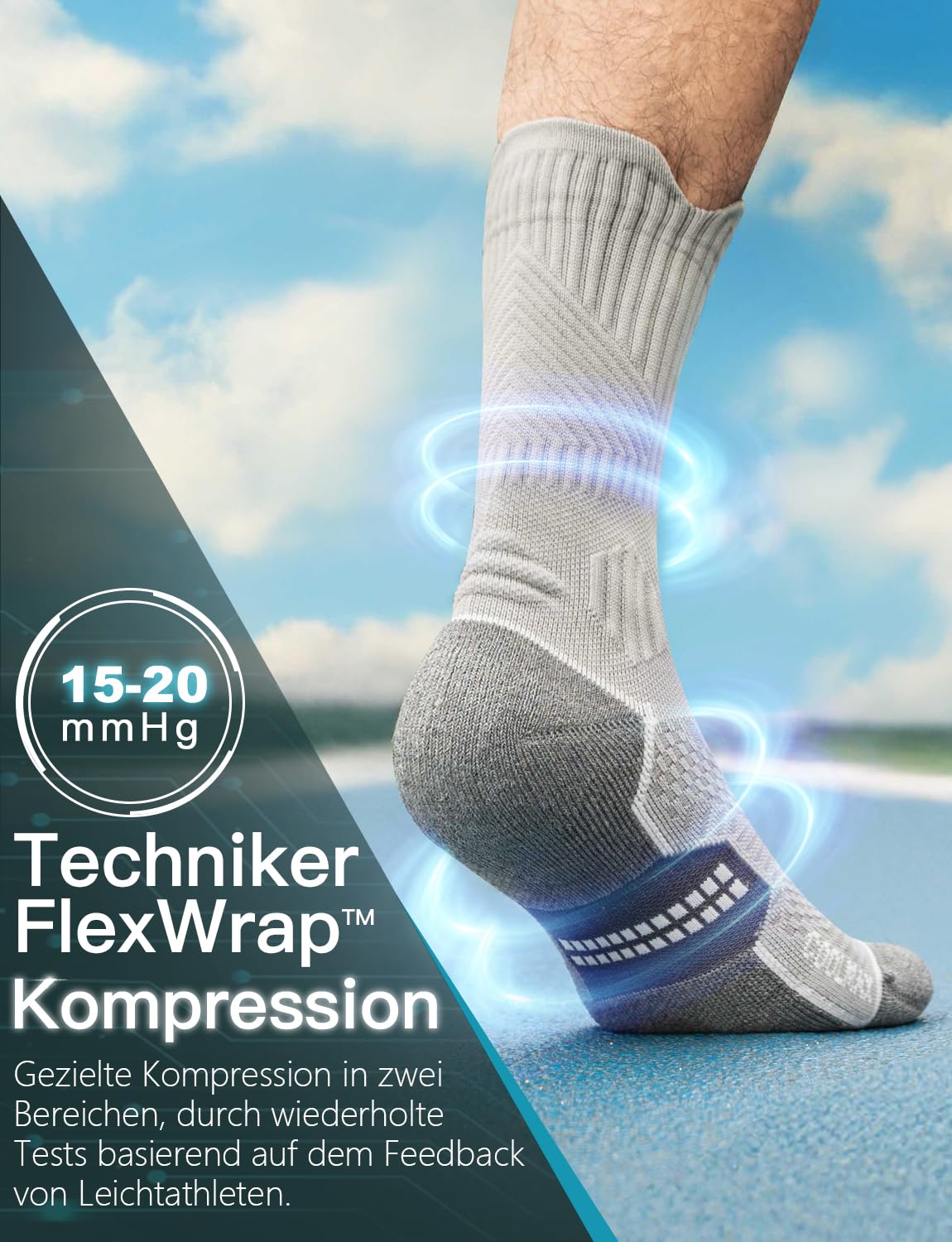 Vadlång grå sportstrumpa på fot med blå glödande kompressionsmarkering runt vaden.