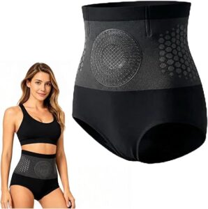 Svarta shaping-shorts med hög midja och en modell som visar plagget på.